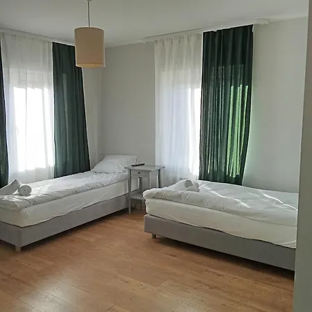 Cieszynianka 게스트하우스 3*